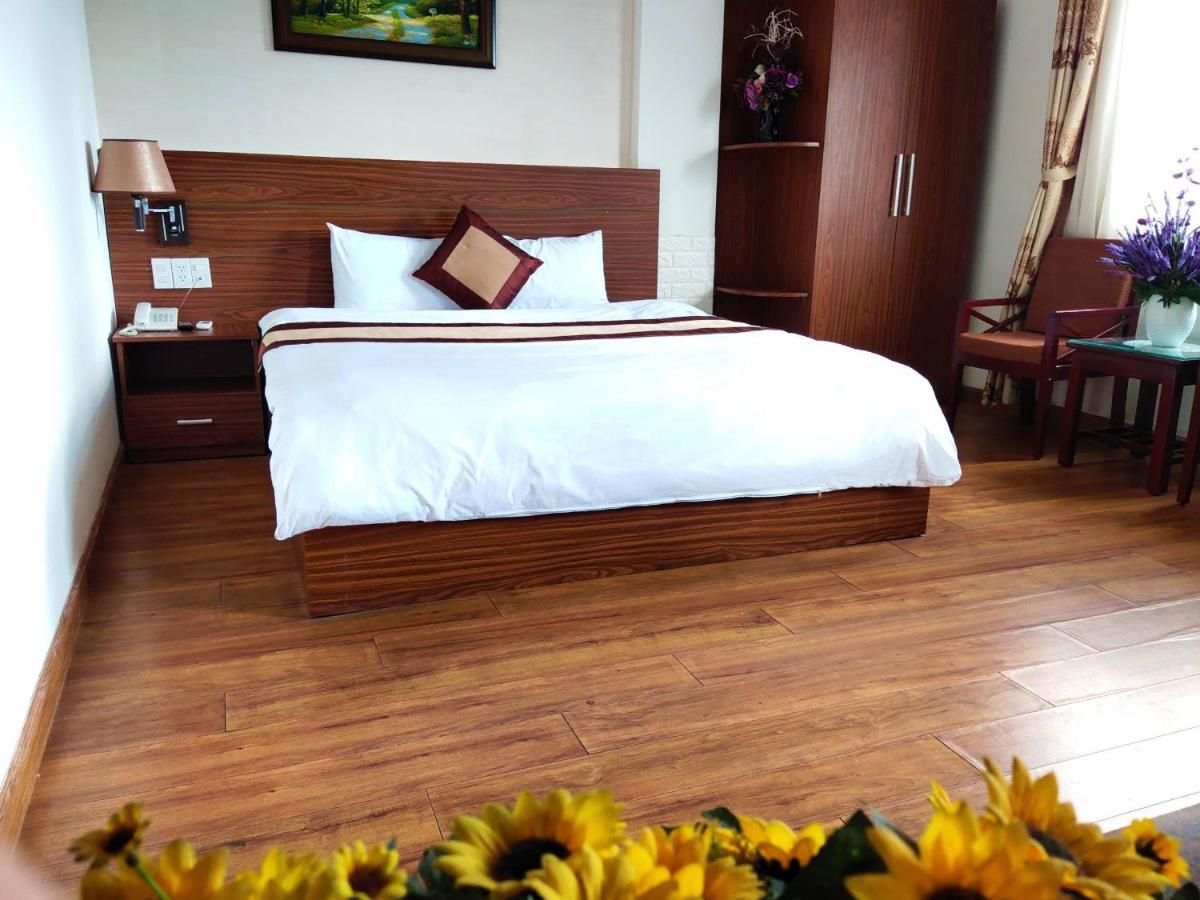 New Hampton Suits-Tam Xuan Centre Hotel Da Lat Buitenkant foto