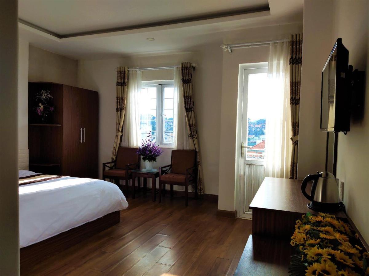 New Hampton Suits-Tam Xuan Centre Hotel Da Lat Buitenkant foto