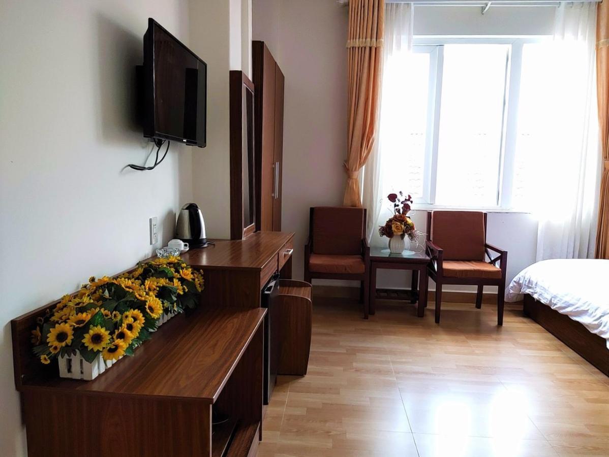 New Hampton Suits-Tam Xuan Centre Hotel Da Lat Buitenkant foto