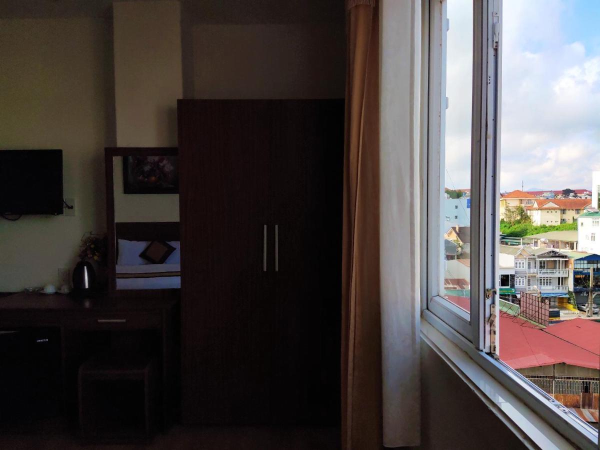 New Hampton Suits-Tam Xuan Centre Hotel Da Lat Buitenkant foto